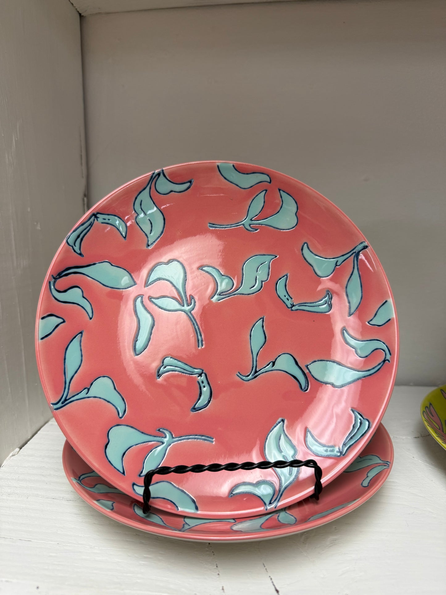 HM Colorful Stamped Plates - Coral and Blue