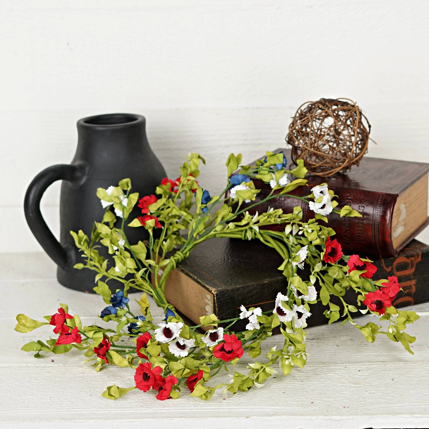 550272- Americana Daisy lossoms-16in(5.5)Wreath-Spring Flora