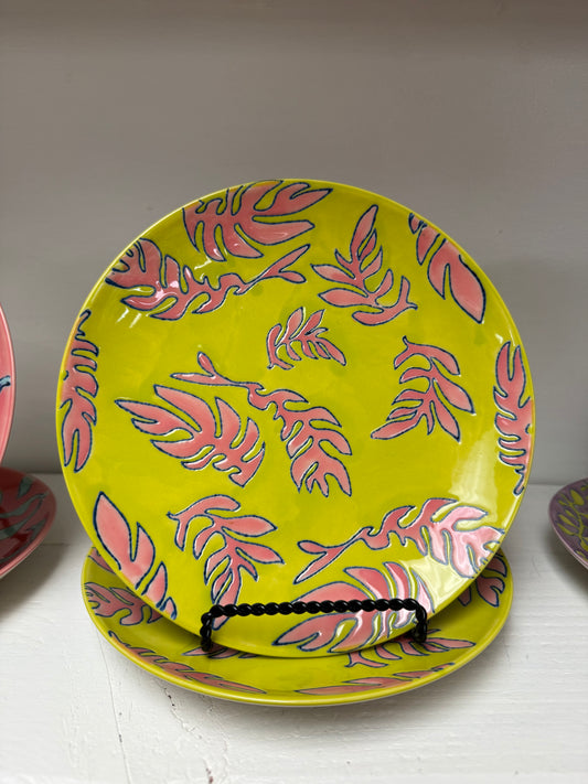 HM Colorful Stamped Plates - Lime and Coral